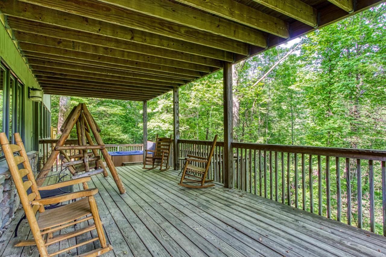 Mountain Lake Lodge, Hot Tub, Theater Room, 1089 Free Tickets Each Paid Day, Dollywood And More Sevierville Dış mekan fotoğraf