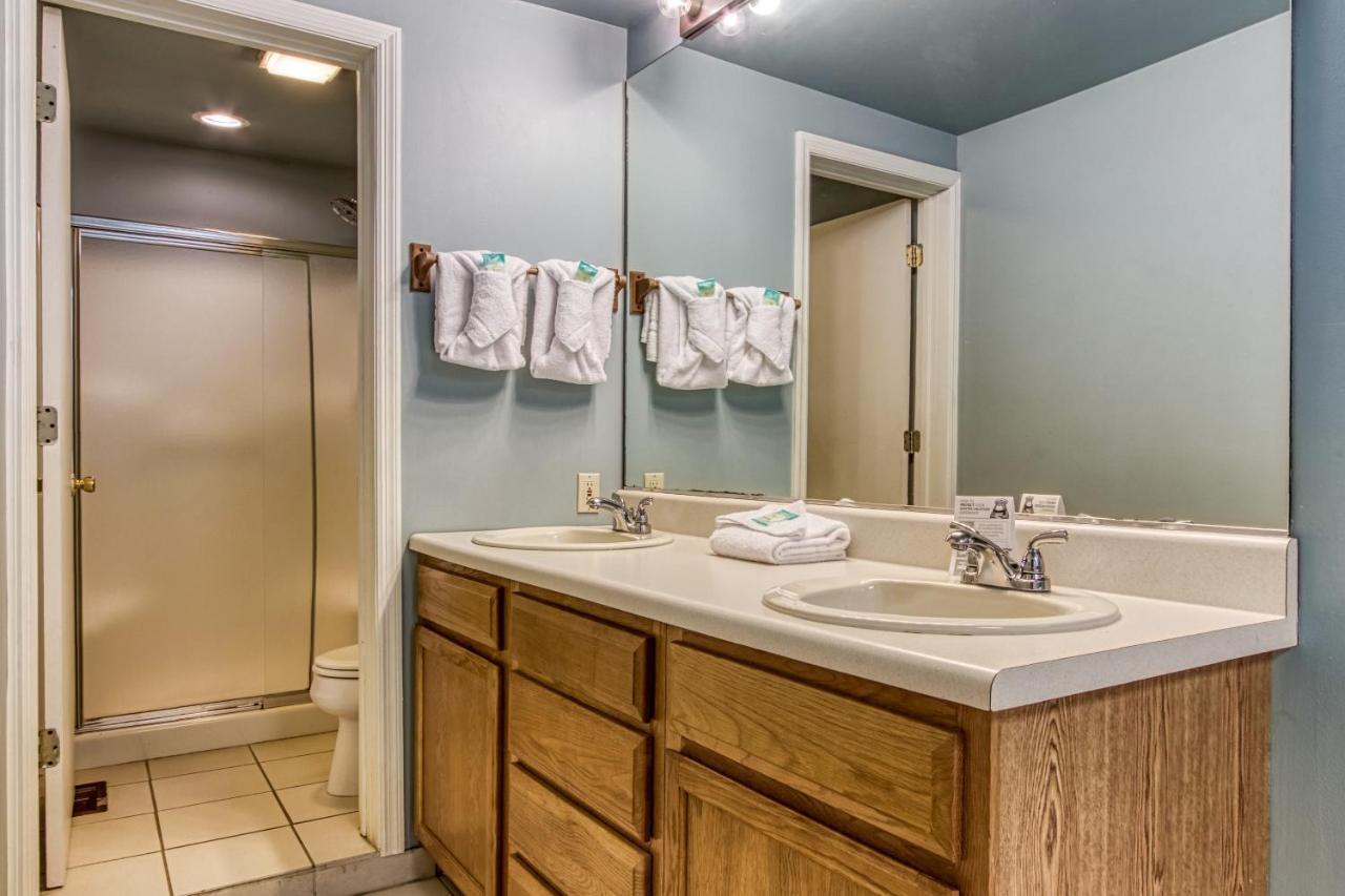 Mountain Lake Lodge, Hot Tub, Theater Room, 1089 Free Tickets Each Paid Day, Dollywood And More Sevierville Dış mekan fotoğraf