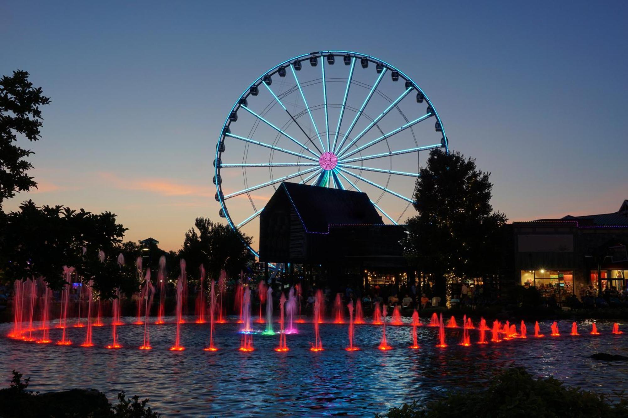 Mountain Lake Lodge, Hot Tub, Theater Room, 1089 Free Tickets Each Paid Day, Dollywood And More Sevierville Dış mekan fotoğraf